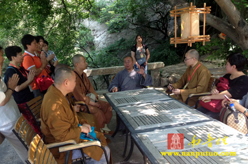 「佛教」福建]厦门虎溪岩寺组团赴河南、西安等佛教圣地参学朝圣