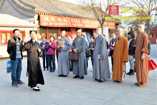「南普陀寺」南普陀寺义工赴北京参学促进南北寺院交流 「南普陀寺」南普陀寺义工赴北京参学促进南北寺院交流