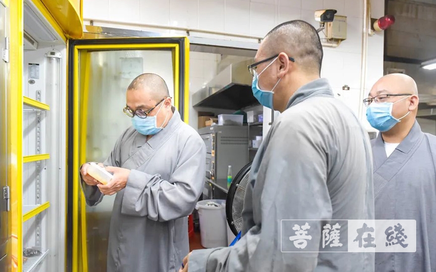 「佛教」珠海普陀寺进行内部安全大检查 多措并举做好开放准备工作