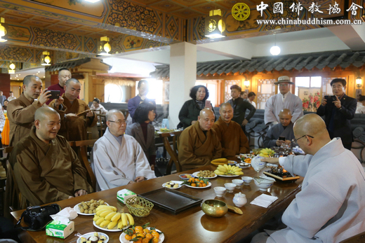 「佛教」灵光观门友好十载 中韩佛教共祈和平