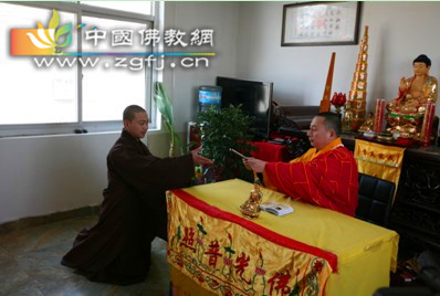 「佛教」河北唐山市迁安石佛古寺成功举办第三期短期出家活动