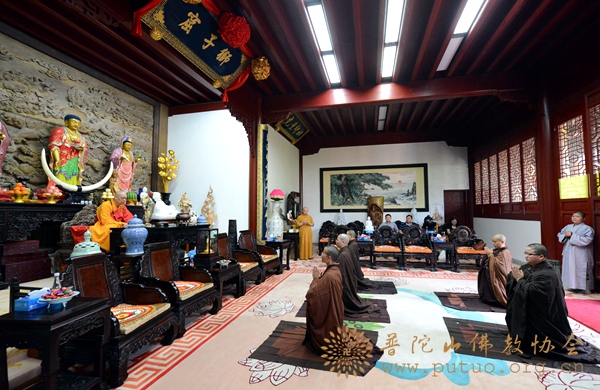 「普陀山」浙江普陀山圆通禅林等女众寺院进行结夏安居