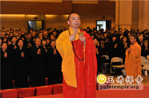 「佛教」上海玉佛禅寺举行觉群共修小组供僧大法会