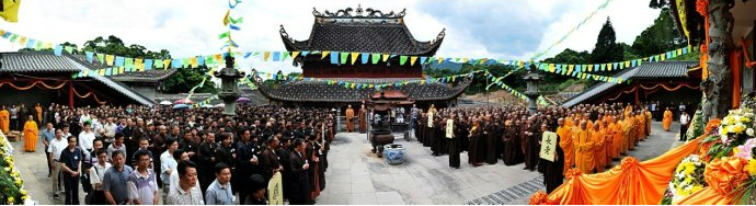 「佛教」福建支提山妙果老和尚舍报安祥 界诠法师为妙老封龛举火