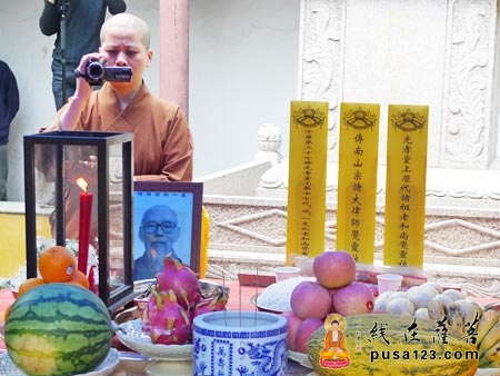 「佛教」泰州光孝律寺上成下一长老舍利入塔法会