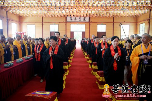 「台海时事」海峡两岸2015年修福修慧供千僧斋会在上海龙华古寺举行