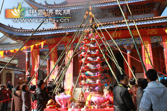 「佛教」云南大理佛图寺众心天香祈福法会圆满举行