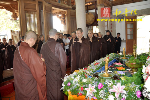 「佛教」浴佛浴心 净法身——厦门万石莲寺隆重举行浴佛法会 「佛教」浴佛浴心 净法身——厦门万石莲寺隆重举行浴佛法会