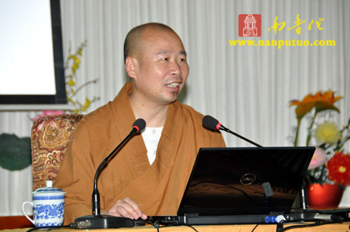「南普陀寺」南普陀寺义工培训圆满日举行传灯法会 「南普陀寺」南普陀寺义工培训圆满日举行传灯法会