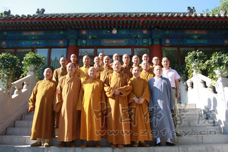 「佛教」陕西法门寺佛学院彻性法师一行参访中国佛学院