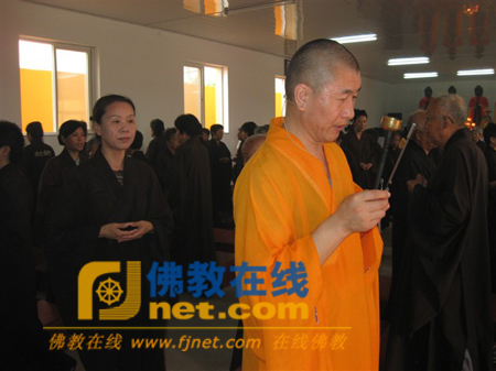 「佛教」大连抱龙禅院敬请常前法师带领大众打佛七