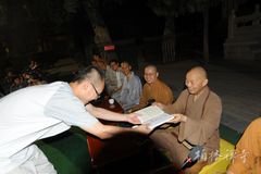 「佛教」第十七届生活禅夏令营：净因法师引导下对人生思维模式思考