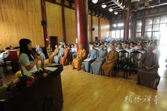 「佛教」第十七届生活禅夏令营：点一盏明灯 燃希望之火
