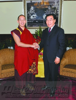 「班禅喇嘛」西藏自治区党委书记张庆黎等看望十一世班禅（图）