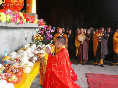 「佛教」甘肃武威鸠摩罗什寺举行大佛迎请安奉仪式