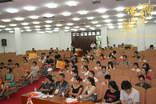 「佛教」“首届两岸青年禅文化体验营”厦门营员行前会议在南普陀寺召开