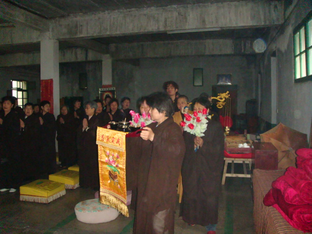 「佛教」重庆云台寺隆重举行2010年浴佛斋天放生法会
