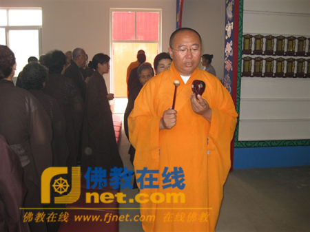 「佛教」大连抱龙禅院敬请常前法师带领大众打佛七