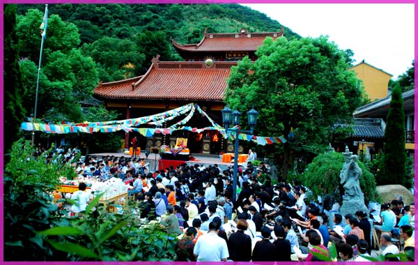浙江宁波 慧日禅寺举行盂兰盆法会