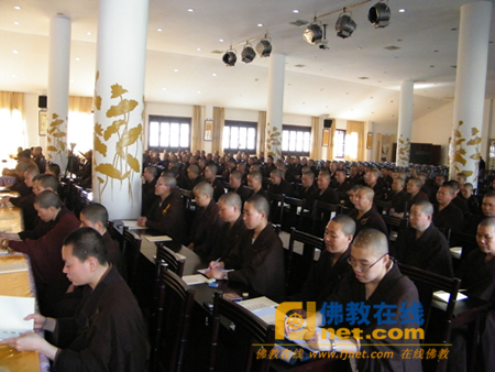 「佛教」=福建平兴寺住持界诠法师为浙太平寺安居僧开示