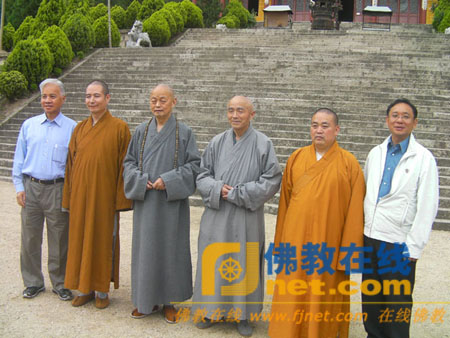 「岳西」净慧长老和永信法师一行考察安庆岳西司空山二祖寺