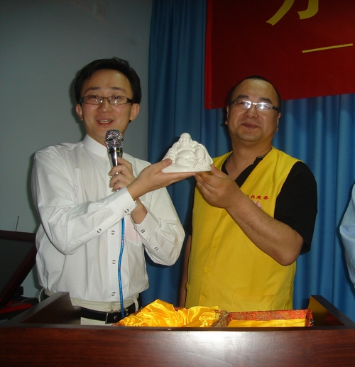 「周年庆典」万善同归 真爱同传——东林慈善北京联络处周年庆典