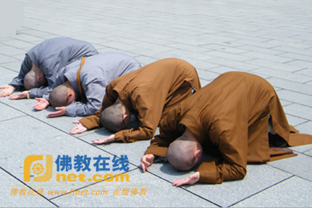 「佛教」温州太平寺太平佛学苑百位学僧朝拜奉化无锡之旅圆满