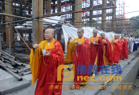「浙江慈溪」奠基—浙江慈溪伏龙寺举行药师殿上梁法会暨祖师殿奠基仪式