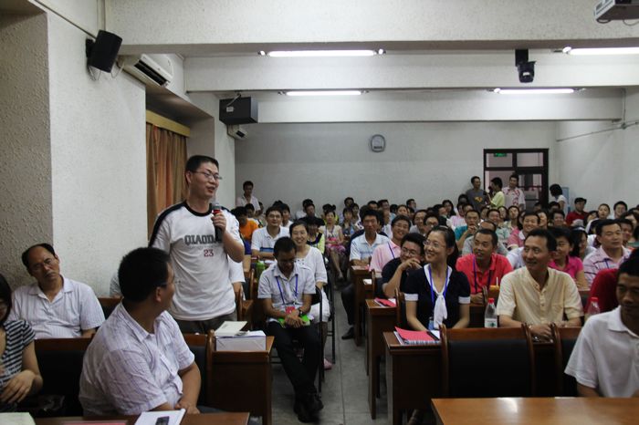 「中国社会科学院研究生院」2010年8月10日 学诚法师在中国社会科学院研究生院讲座