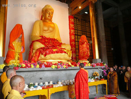 「佛教」甘肃武威鸠摩罗什寺举行大佛迎请安奉仪式