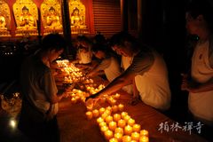 「佛教」第十七届生活禅夏令营：点一盏明灯 燃希望之火
