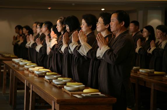 「国学班」灵山精舍成功举办人大国学班四日禅修课程