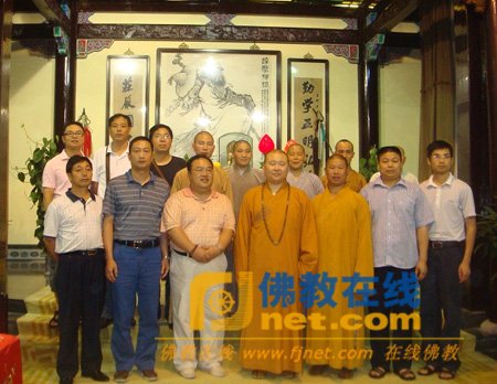 「佛教」湖南省南岳佛教朝圣团一行参访上海玉佛禅寺等