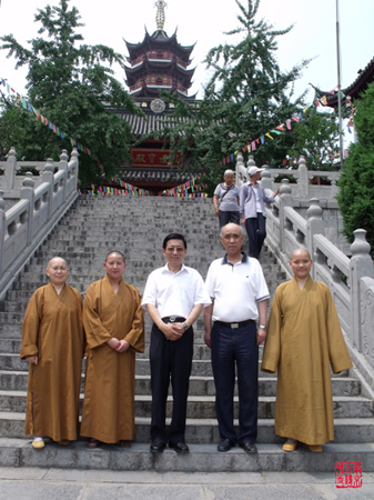 「鸡鸣寺」国家宗教事务局蒋坚永副局长视察南京鸡鸣寺