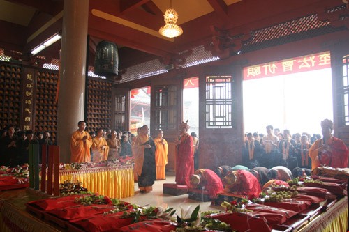 「水陆法会」厦门太平岩寺水陆法会功德圆满举行隆重的送圣仪式 「水陆法会」厦门太平岩寺水陆法会功德圆满举行隆重的送圣仪式