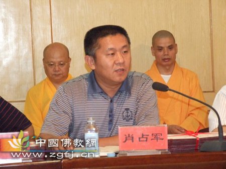 「佛教」河北省佛学院举行2010年研究班、大专班学僧毕业典礼