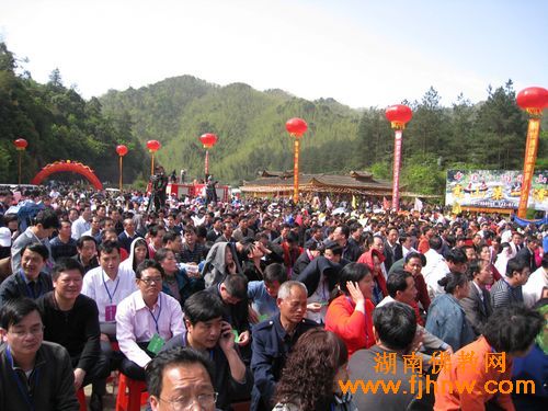 「万寿寺」第四届中国阳明山“和”文化旅游节暨杜鹃花会、万寿寺护国息灾祈福法会在永州阳明山举行 「万寿寺」第四届中国阳明山“和”文化旅游节暨杜鹃花会、万寿寺护国息灾祈福法会在永州阳明山举行