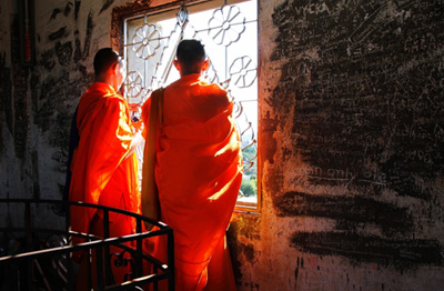 「文化」佛说不偷盗的善报是财富丰足无人抢夺 「文化」佛说不偷盗的善报是财富丰足无人抢夺