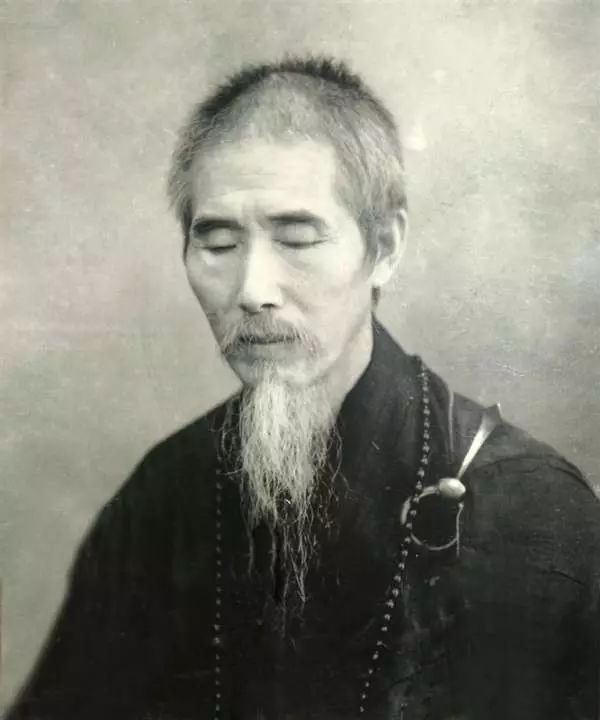 「文化」虚云老和尚戒灵通侍者酒并偈