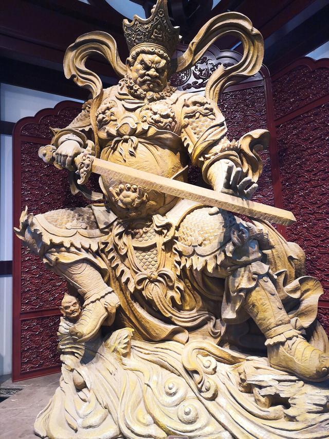 四大金刚是哪四个，四大金刚是什么意思