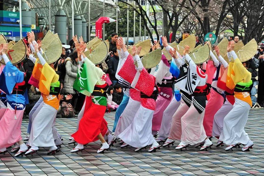 燃灯节图片，燃灯节是哪个国家的