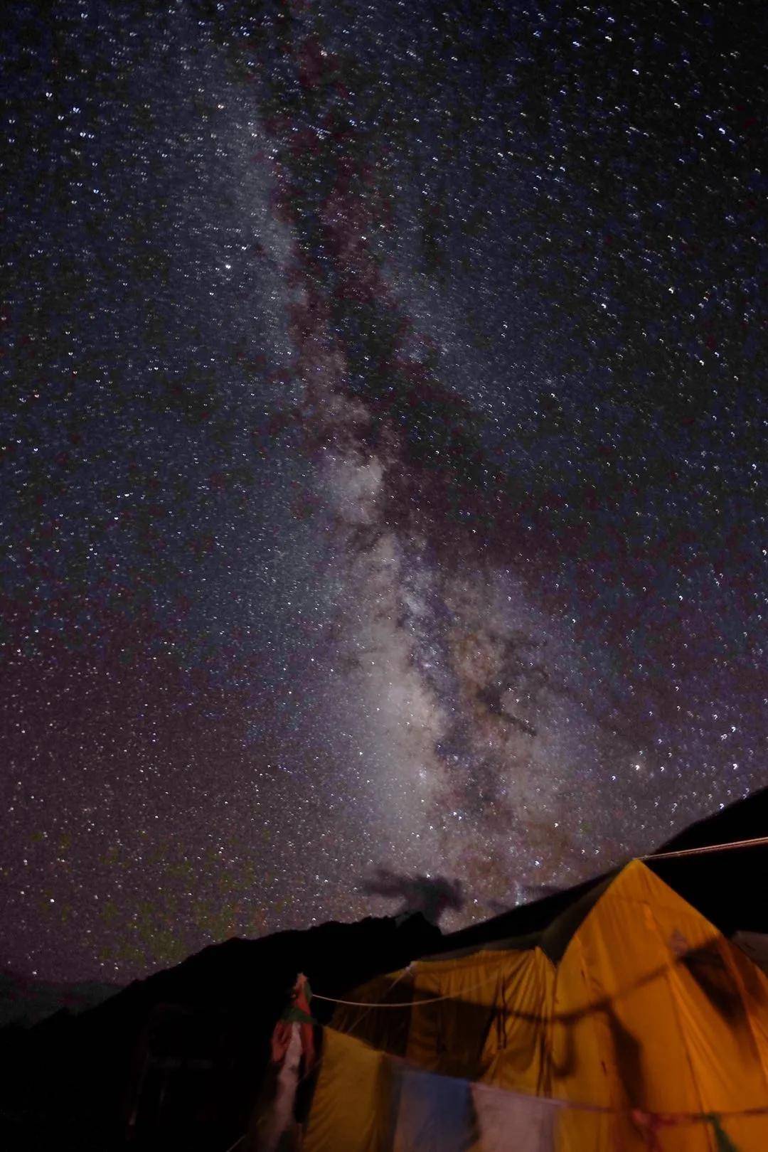 燃灯节图片，燃灯节是哪个国家的